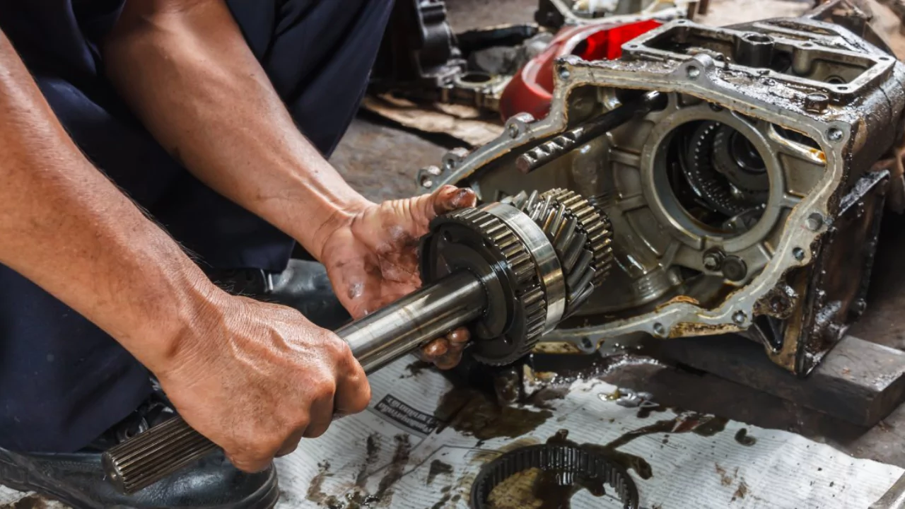 7 Warning Signs Of A Bad Transmission